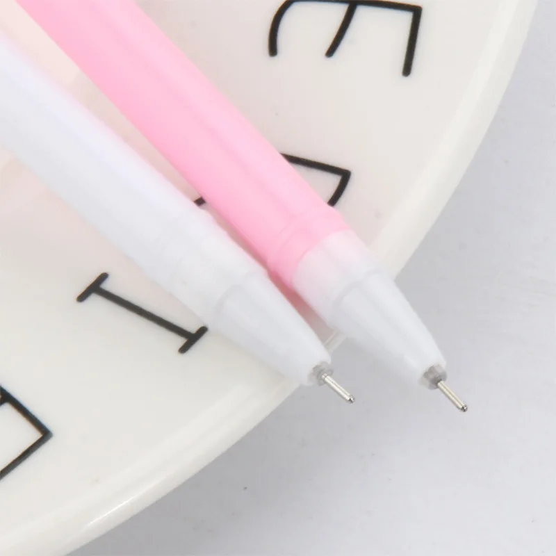 Kup 24 Sztuk Kreatywny Piśmienne Cartoon Czarny Długopis Różowe Flamingi Wisiorek Pióro Neutralne Szkolne Materiały Papiernicze