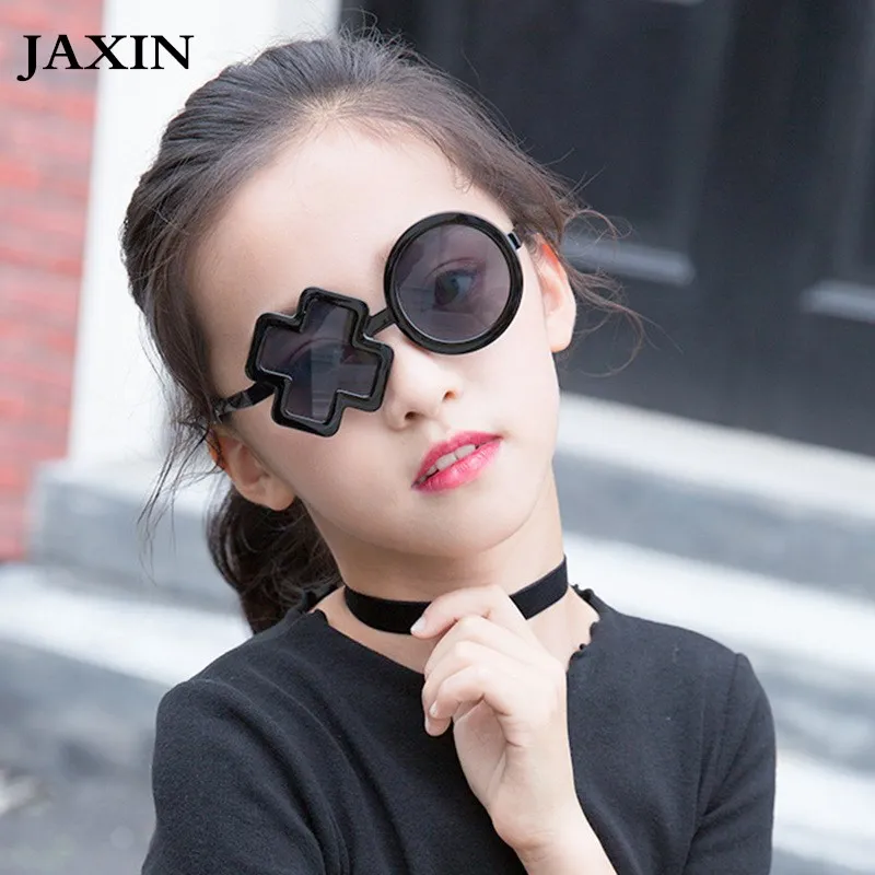 Детские солнцезащитные очки JAXIN новые модные для мальчиков и девочек с защитой