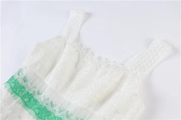 Женское кружевное платье макси длинное в разноцветную полоску стиле пэчворк на