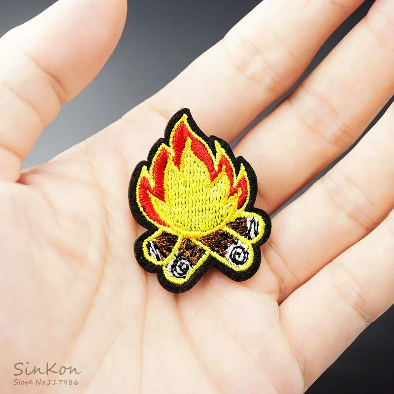 Firewood (Size:3.0X4.0cm) DIY Cartoon Badges Embroidery Patch Applique Ironing Clothing Sewing Supplies Decorative Badge | Дом и сад