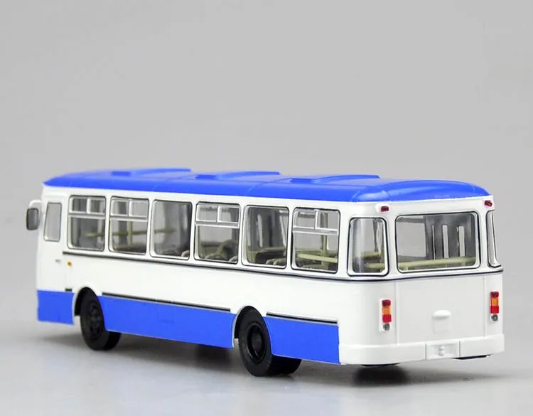 Специальное предложение 1:43 русский автобус 677-м из сплава модель автобуса голубая Коллекционная модель