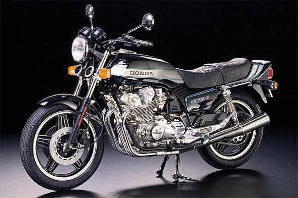 1/6 Honda CB750F модель мотоцикла 16020