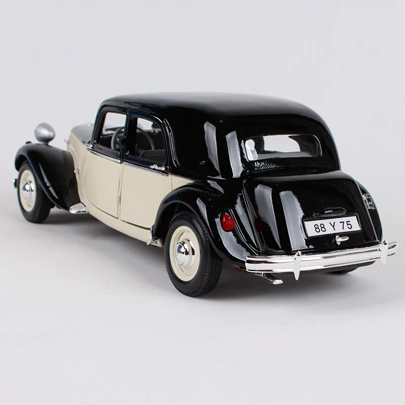 Maisto 1:18 1952 Citroen 15CV 6 цил модель автомобиля черный белый цвет 265*95 * мм 84 Двигатель