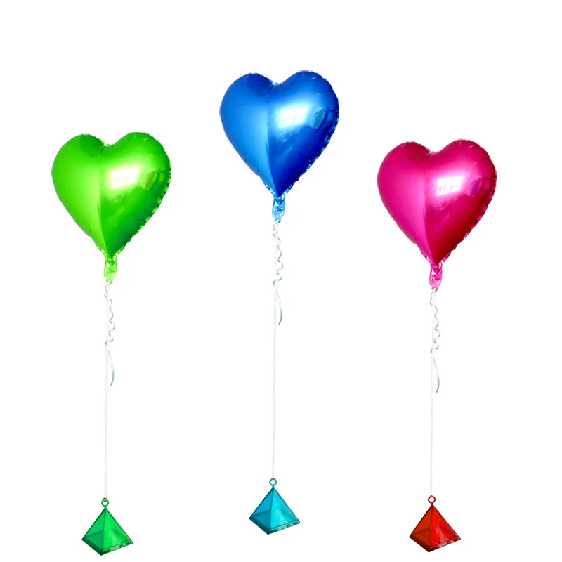 Подвеска BTRUDI в виде пирамиды из алюминиевой фольги|Воздушные шары и аксессуары| |