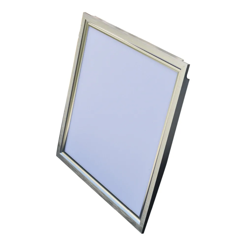 Ультратонсветодиодный Светодиодная потолочная панель J & W 18 Вт 300x300 мм белая