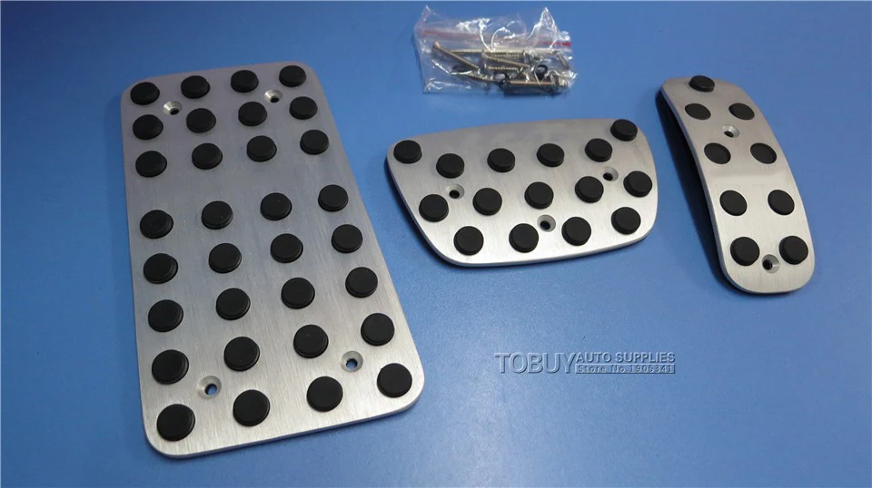 

TTCR-II Car Accessory For Toyota Camry 2006-2016 Non-slip Styling Gas Accelerator Brake Footrest Refit Plate Pedal Stickers Pad
