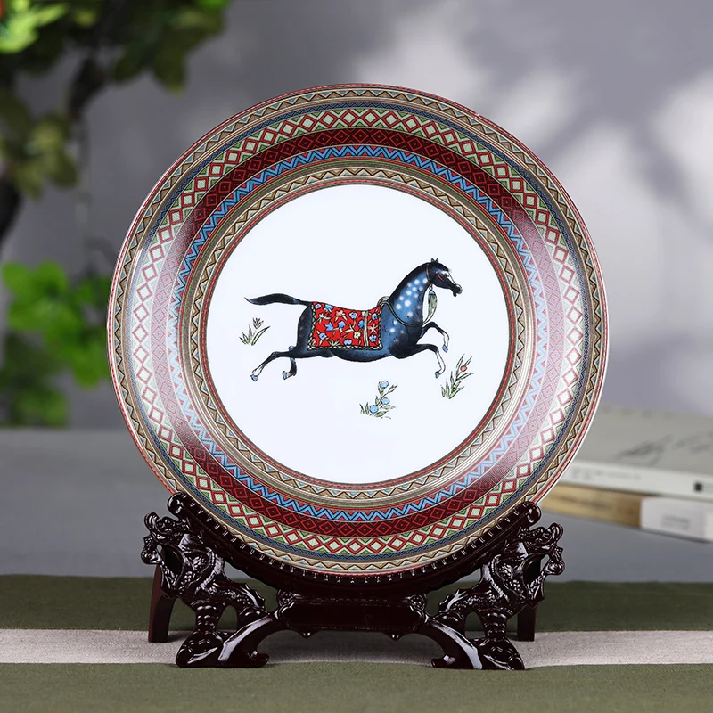 Цзиндэчжэнь лошадь керамическая декоративная пластина модные настольные