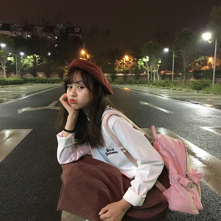 Модные однотонные теплые шерстяные весенние береты Женская облегающая шапка во