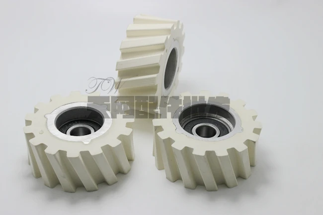 

The original South Tongli Austria Qingdao Xiaofeng Yue edge machine conveying roller 65*12*28 woodworking machinery fittings