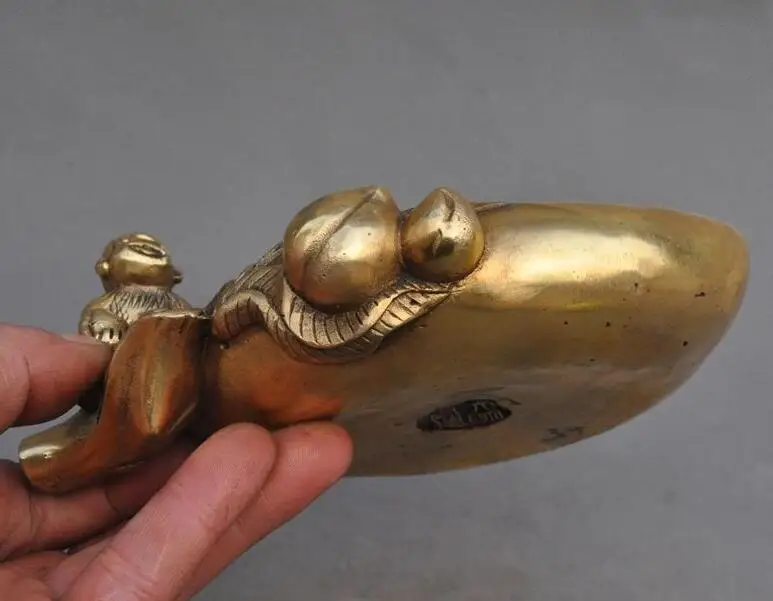 Отмеченные китайские медные персиковые обезьяны статуя удача инструмент для