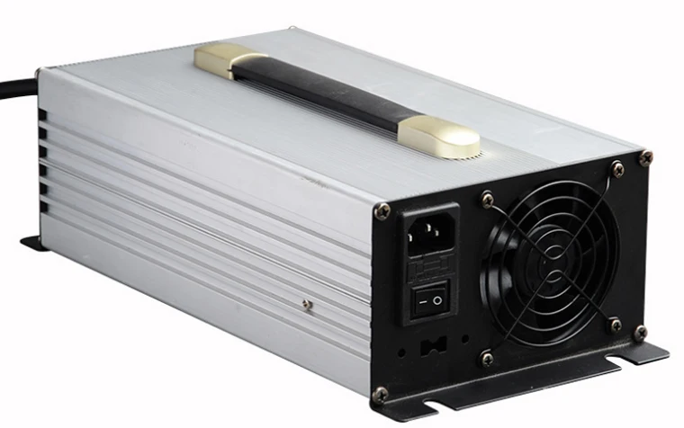 Подгонянная серия 900W 12V 40A 24V 25A 36V 18A 48V 15A 60V 12A 72V 10A 84V 8A зарядное устройство с дисплеем напряжения и тока