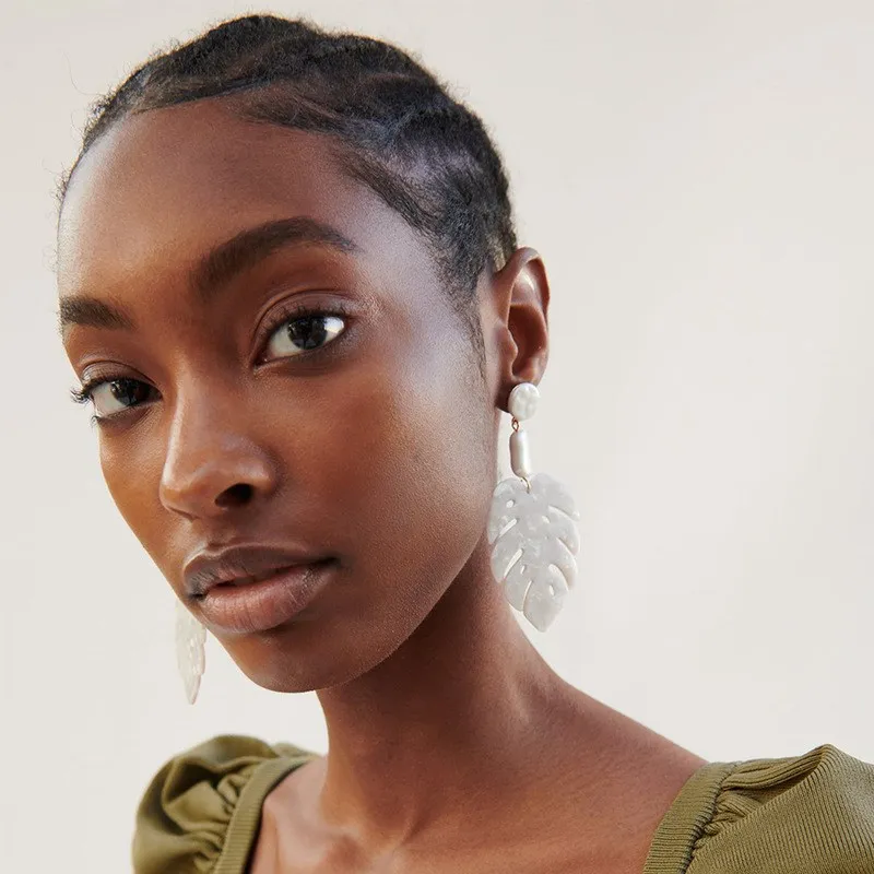 Женские Геометрические свисающие серьги Boho большие белого цвета в форме листа