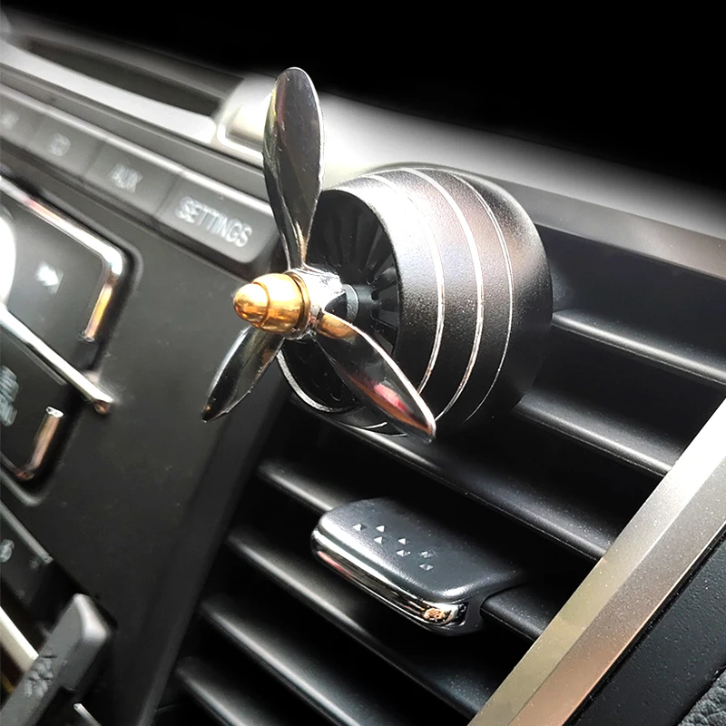 Освежитель воздуха автомобильный запах светодиодный мини Кондиционер