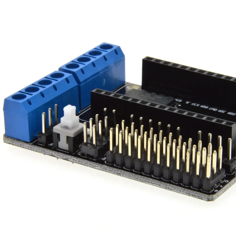 Бесплатная доставка NodeMCU щит для платы двигателя L293D ESP 12E из ESP8266 esp Набор diy