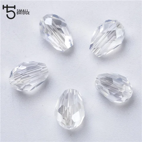 Австрийские каплевидные хрустальные бусины 6-8 мм  Small Bridge