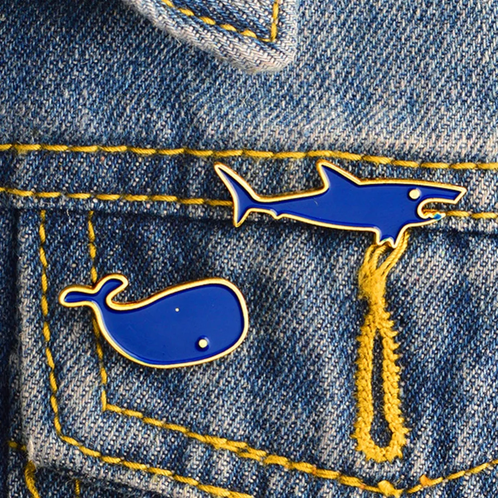 Зверек Whale Shark брошь голубой эмалью контакты лацкане значок кнопки Pin мультфильм