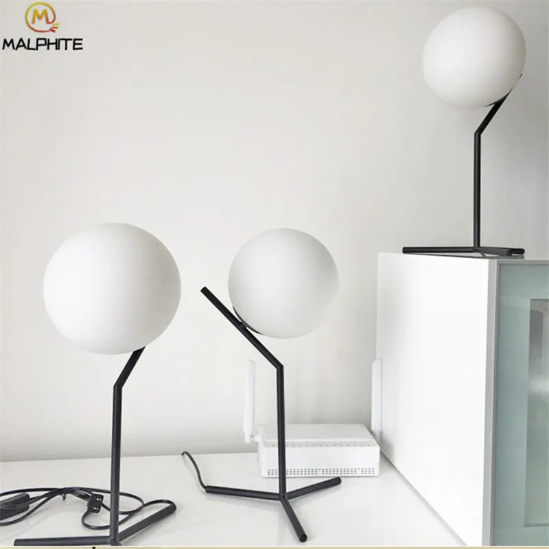 Современная Скандинавская черная и белая настольная лампа светодиодная