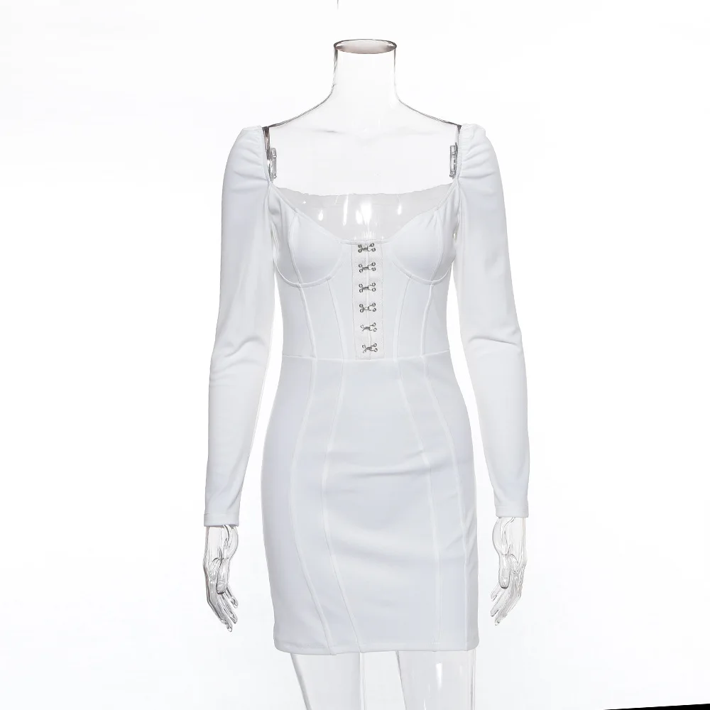 Женское облегающее платье с длинным рукавом и открытой спиной однотонное Белое