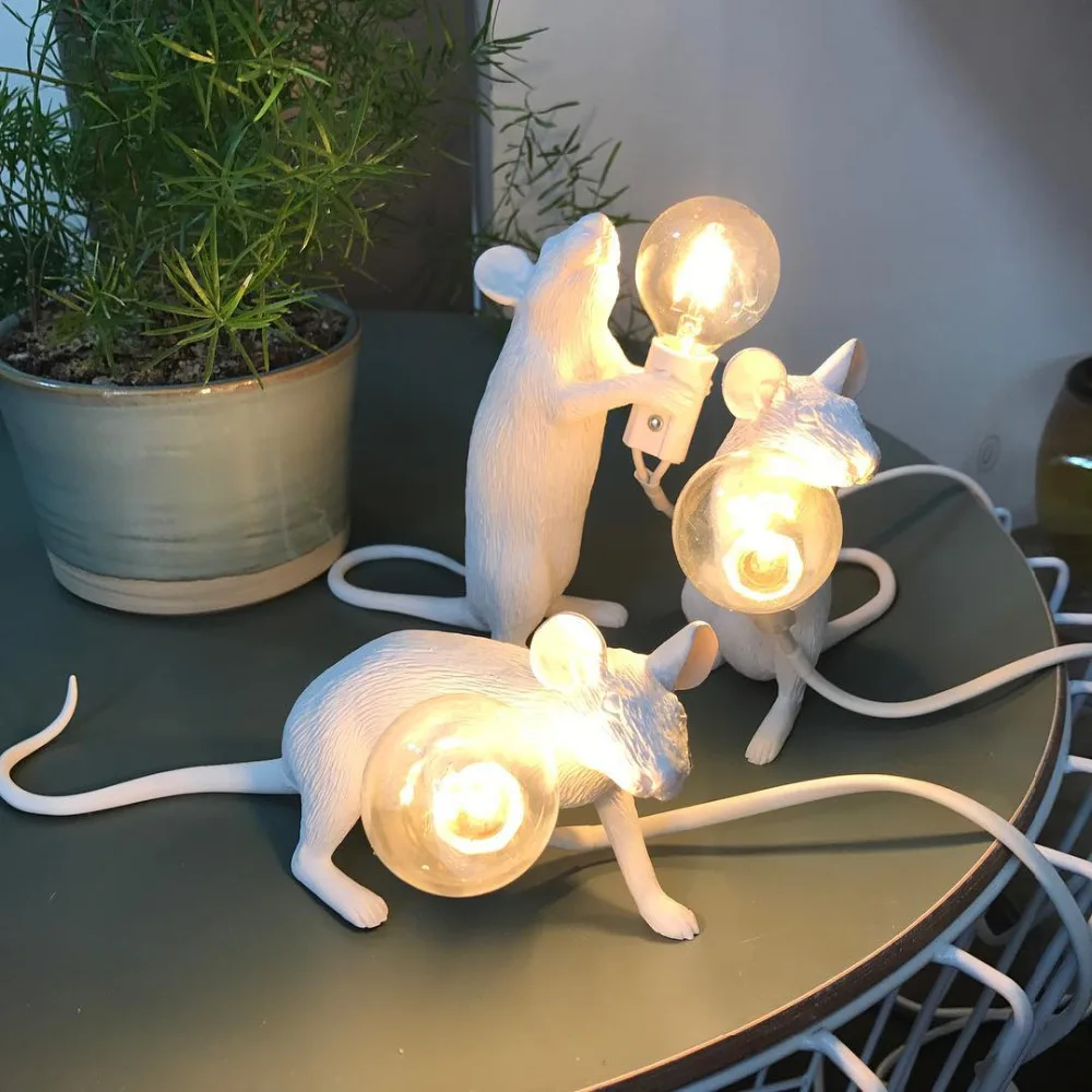 Mouse model decorative lamp Table Lamps resin white standing desk bedside table designer novelty | Лампы и освещение