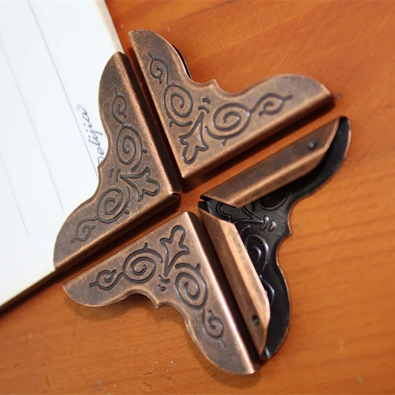 Бронзовые защитные углы для альбомов скрапбукинга 30*30*4 мм внутренний размер 4 8