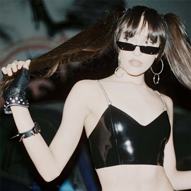 Goth Dark сексуальный топ из искусственной кожи с v образным вырезом на бретельках