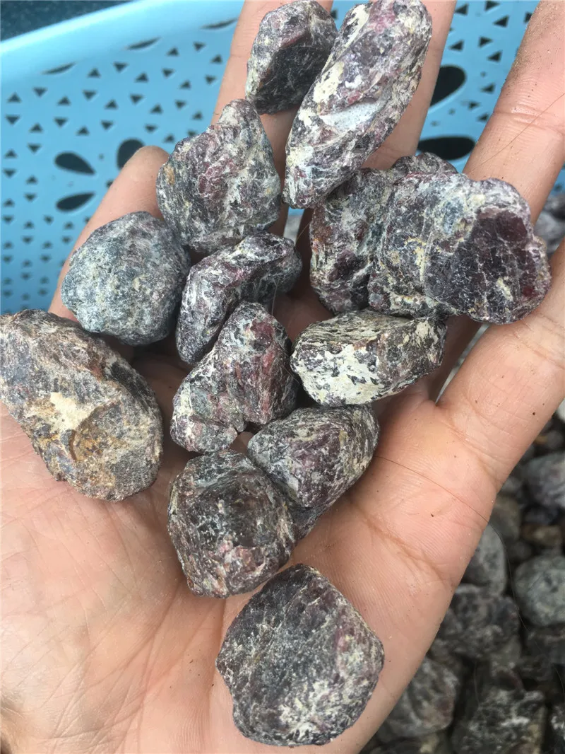 1 кг натуральные минералы красный гранат грубые камни сырье драгоценные образцы