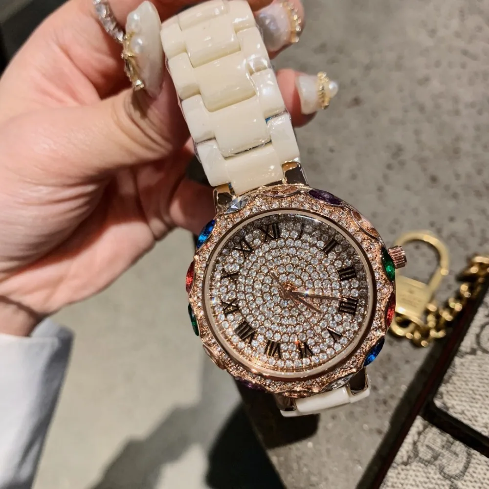 Часы наручные стразы женские с кристаллами брендовые классические цветные