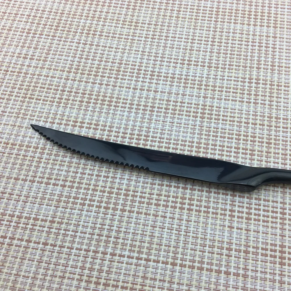 

JANKNG 24Pcs Cutlery Set 18/10 Stainless Steel Silverware Black Dinnerware Serrated Sharp Steak Knife Tableware Set Service 4