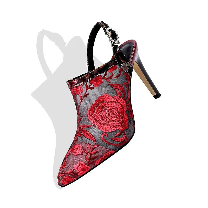 ISNOM сетки новые туфли-лодочки Для женщин Slingback высокие ботинки на каблуках свадебные печати вышивать женская обувь Женские ботинки с острым носком летние