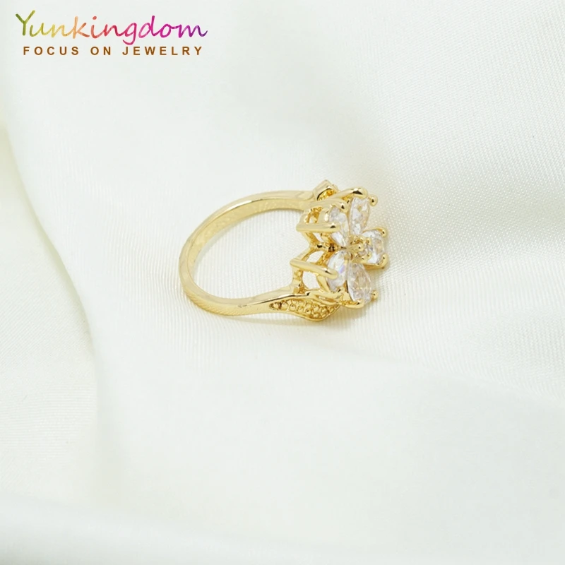 Женское кольцо с цветком Yunkingdom золотистое кристаллом из фианита вечерние
