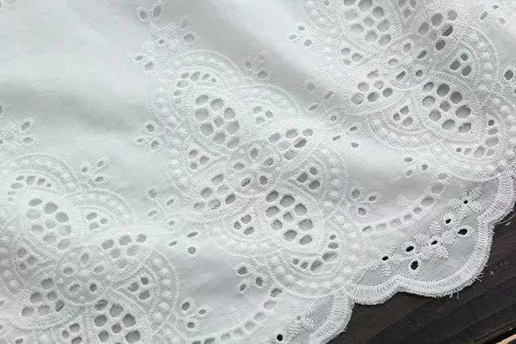 

2019 new summer women V-Neck cotton short sleeve blouse mori girl Literary embroidery loose big size embroidery shirt tops