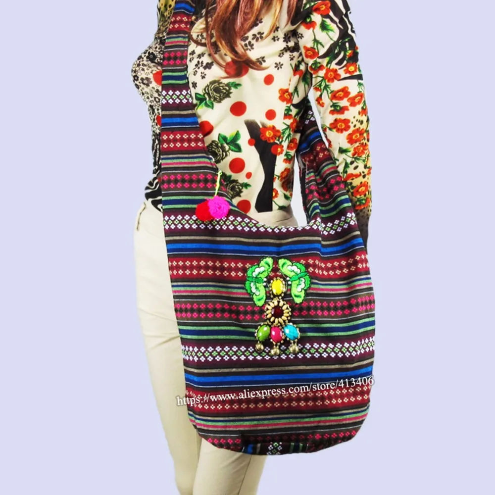 Vintage hmong Boho Tribal Ethnic Thai Indian embroidery hand bag messenger purse hobo tote pom bell trim sys-1016B | Багаж и сумки