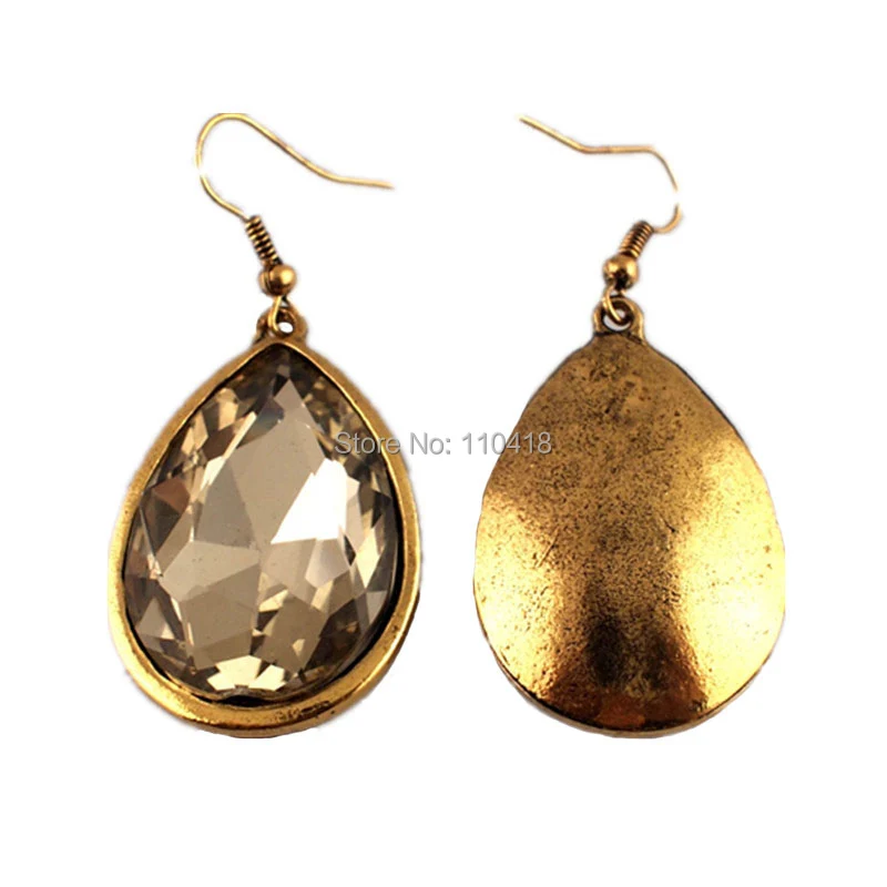 Старинные Ювелирные наборы с украшением в виде крупных кристаллов кулон