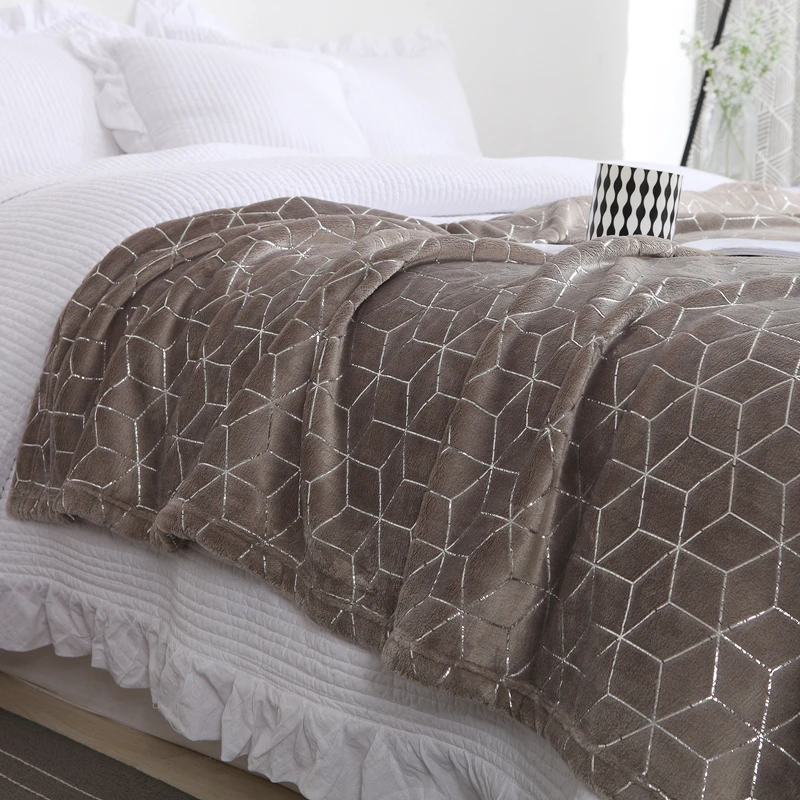 Высококачественное коричневое покрывало из чистого золота постельные