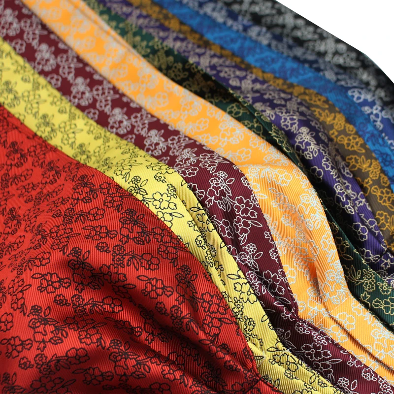 

Fashion Men Cravat Ascot British Style Cravat Tie Gentleman Jacquard Polyester Silk Neck Tie Floral Ascot Ties For Men