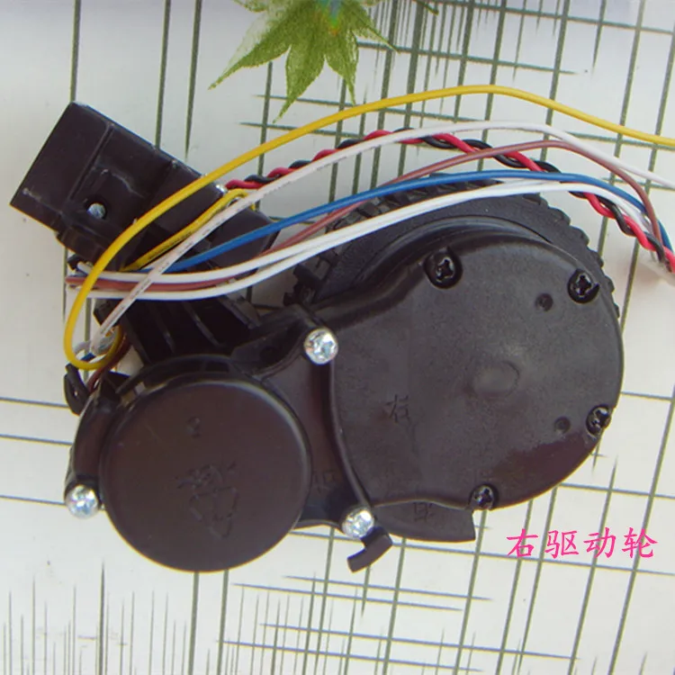 

Vacuum Cleaner left right wheel for Ecovacs Deebot D63 D620 D630 D650 D660 D680 D68 robot vacuum cleaner parts wheel replacement