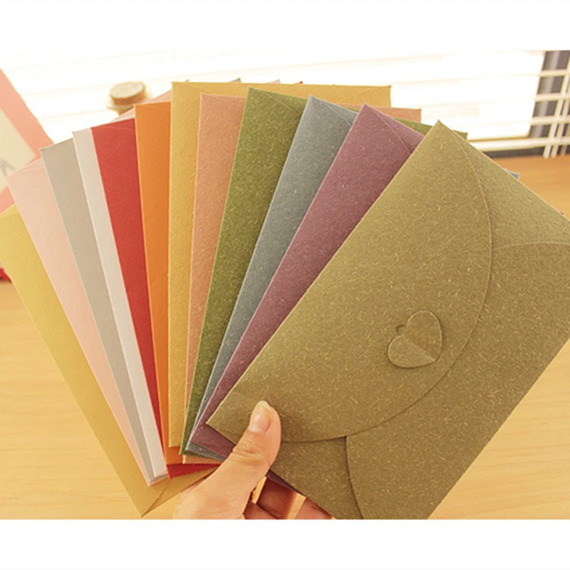

Coloffice 1pcs 17.5*11cm Colorful Simple heart Buckle Kraft Paper Envelopes Retro Small Envelope Paper Invitation Envelope Cards