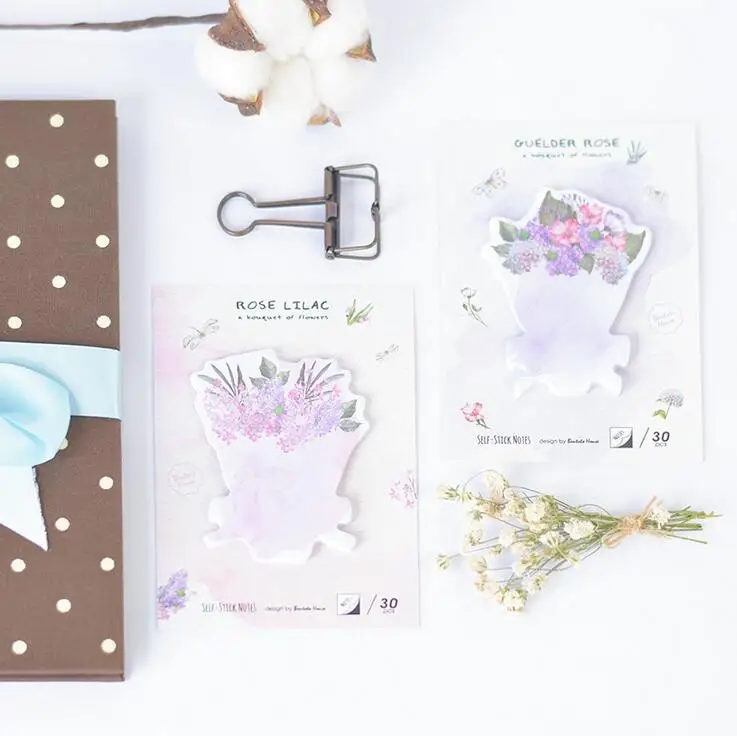

BentotoHouse Bouquet Flowers Self-Adhesive Memo Pad Sticky Notes Bookmark School Office Supply