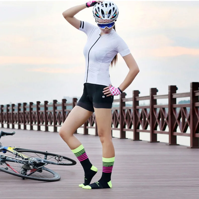 

new arrival Sport Professional Cycling Socks Men Women Bicycle Outdoor Bicycle Socks Climbing Running Sock EUR 39-46