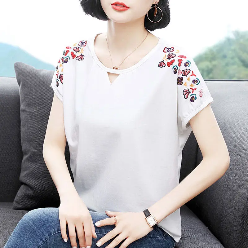 Batwing Sleeve Embroidery Blouse Women Loose Casual Summer Tops 95% Cotton Solid Color White O Neck Ethnic Tees Ladies Clothes | Женская
