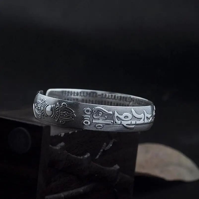 

Pure Silver S999 Silver Lotus Opening Vintage Bangle (YRT)
