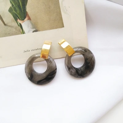 grey stud Сладкая коричневая серая слоновая кость, резина элегантные серьги - Окраска металла: grey stud
