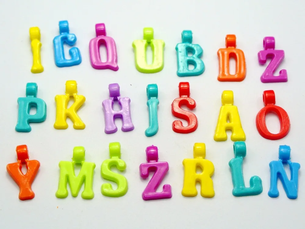 

200 Assorted Colorful Acrylic Alphabet Letter Charm Pendants 17mm