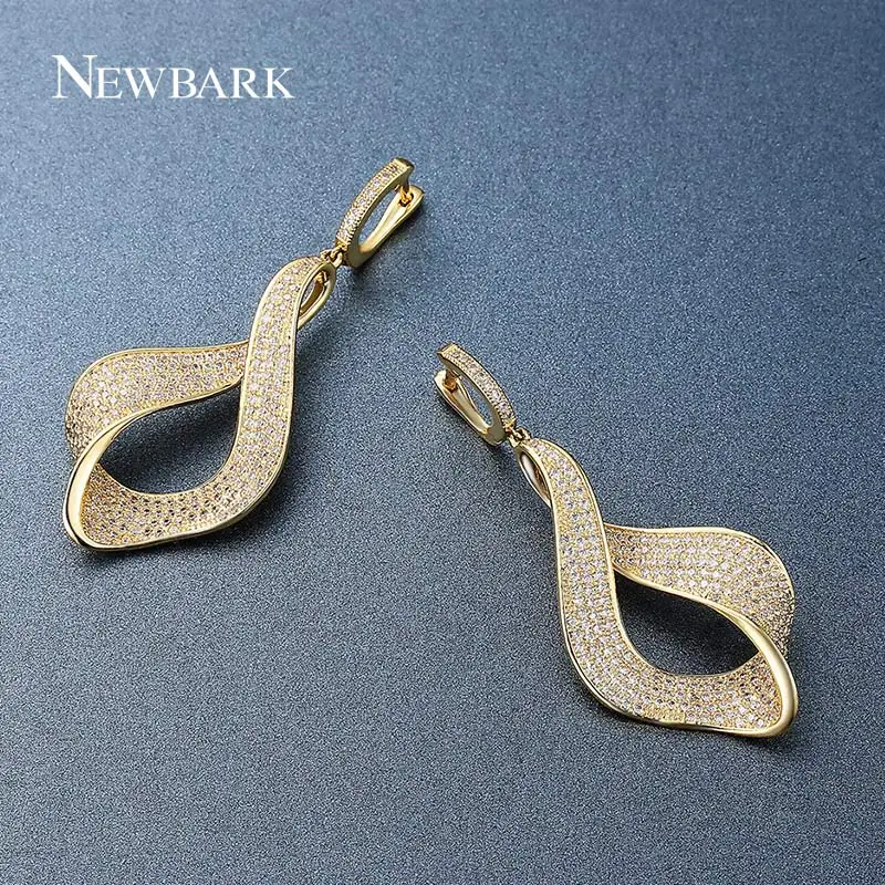 Newbark Мода цветок белый золотые серьги проложили AAA + Цирконий свадебные Серьги для