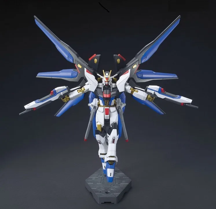 Japaness Bandai Gundam HG 1/144 модель ZGMF-X10A Страйк Фридом разрушить Броня Unchained мобильный костюм детские игрушки