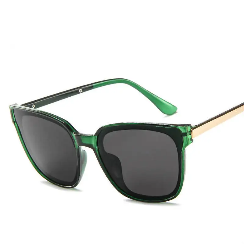 Новинка 2019 модные квадратные солнцезащитные очки Женские Ретро для женщин