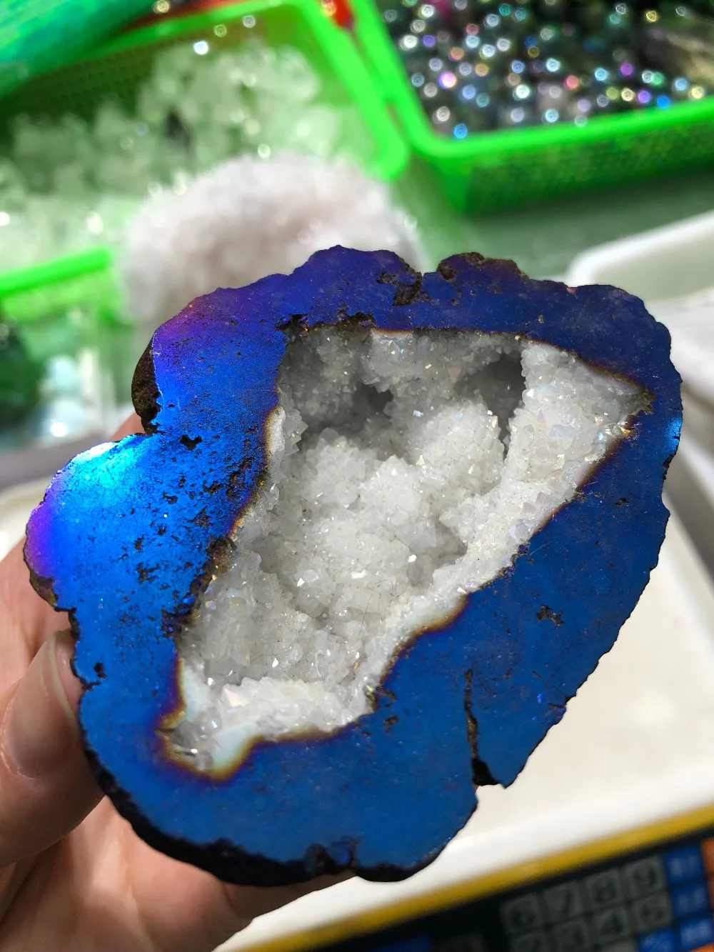 The colorful crystal cave in the sunlight can be used as a collection decoration and purification | Дом и сад