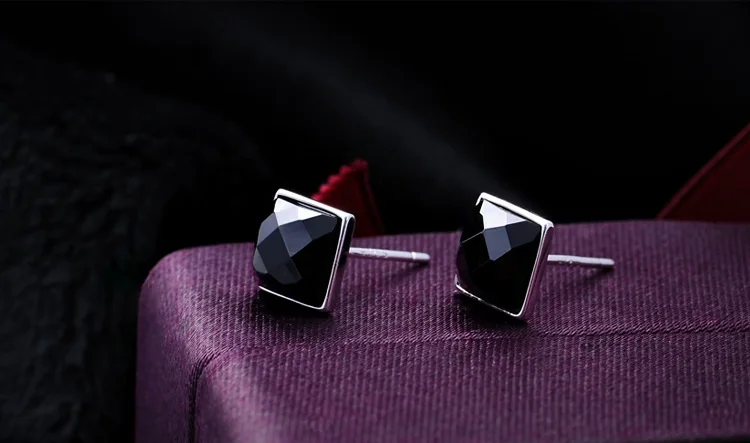 Серьги гвоздики унисекс с черными кристаллами JS1012|crystal stud earrings|stud earringsjewelry earrings |