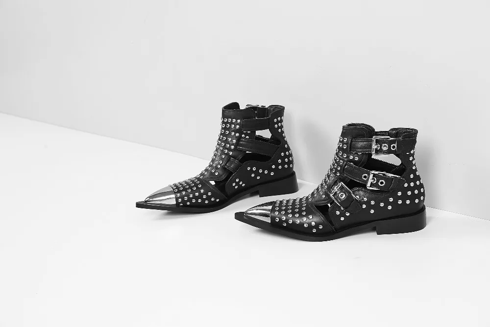 Studded Cow Leather Street Ankle Boots Buckles Women Flat Gladiator Boots Zapatos Mujer Ladies Punk Metal Toe Cap Shoes Size 43