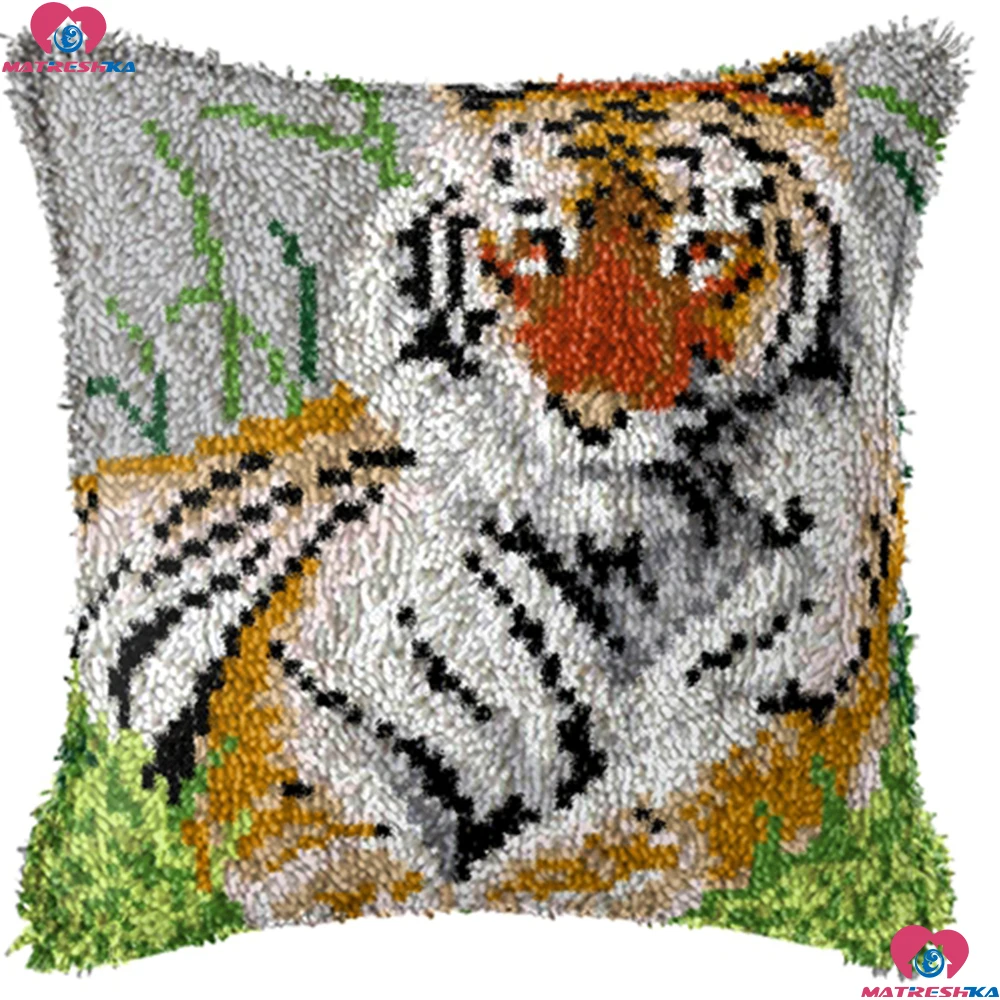 

Diy embroidery Pillowcase Latch Hook Rug Kits Canvas Decorative Christmas Pillow DIY tiger Embroidery Cushion accessories Kits